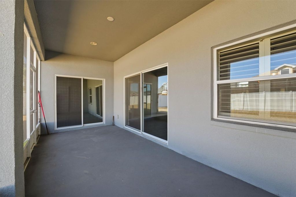 Image 25 of property listing at 2822 SEYMORE STREET, Lakeland, FL 33813