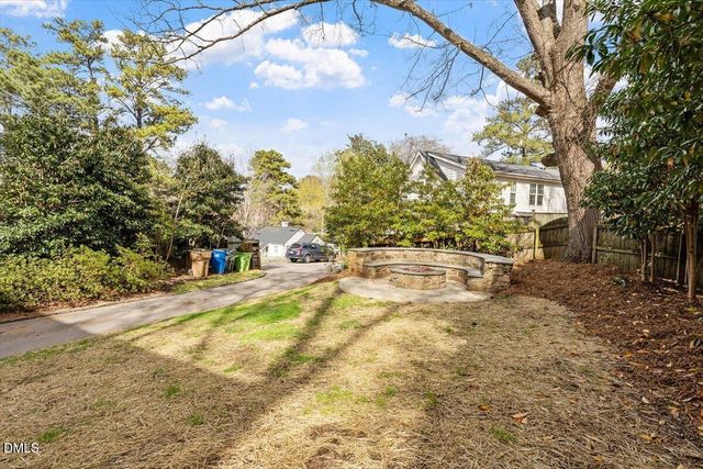 2718 Peachtree Street, Raleigh, NC 27608