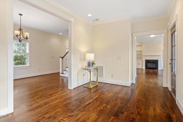 2718 Peachtree Street, Raleigh, NC 27608