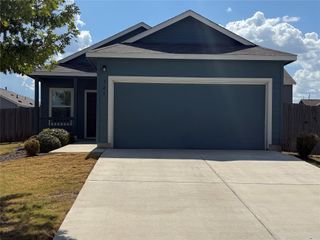905 Big Rocky BND, Georgetown, TX 78626