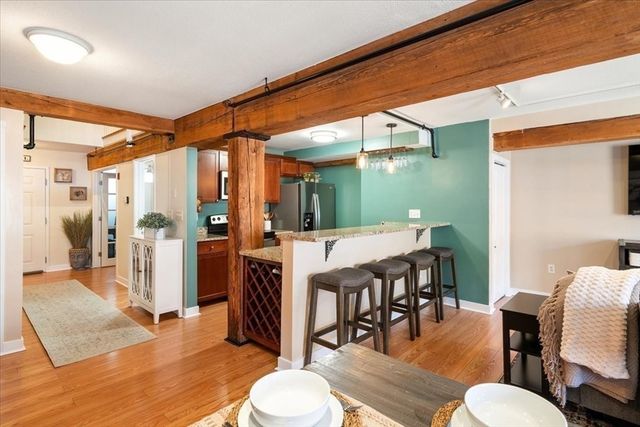 240 Jackson St 314, Lowell, MA 01852