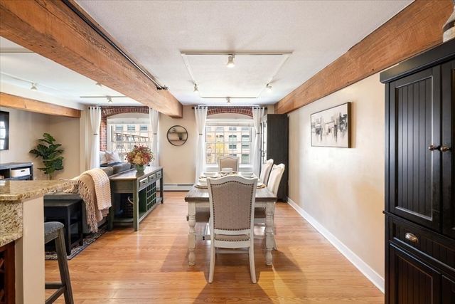 240 Jackson St 314, Lowell, MA 01852