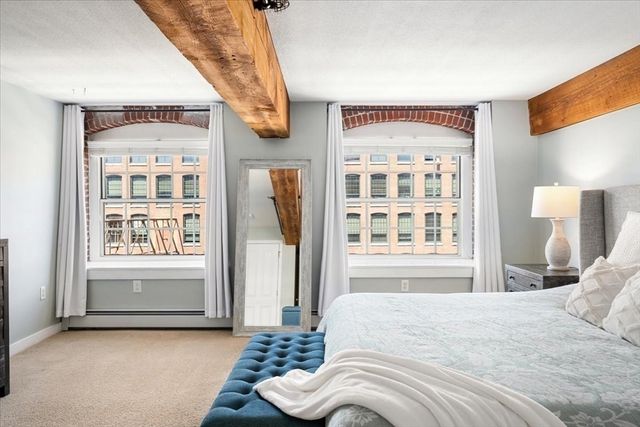 240 Jackson St 314, Lowell, MA 01852