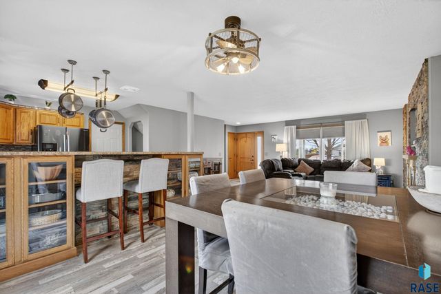 900 N James Ave Avenue, Tea, SD 57064