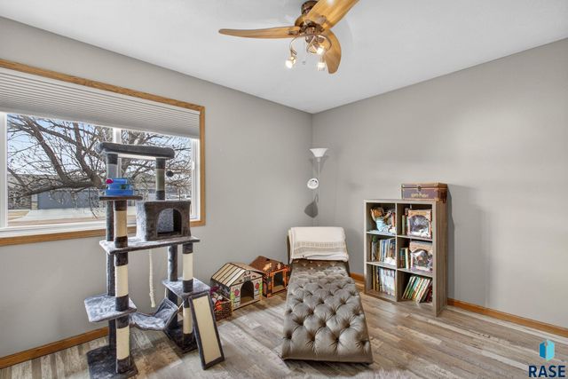 900 N James Ave Avenue, Tea, SD 57064