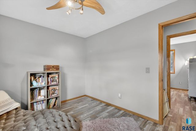 900 N James Ave Avenue, Tea, SD 57064