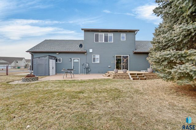 900 N James Ave Avenue, Tea, SD 57064