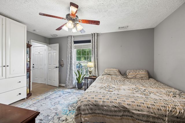 3384 Maxie Jones Rd, Springfield, TN 37172