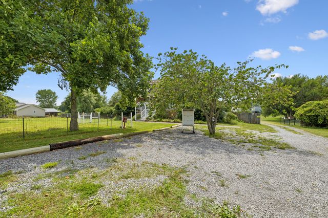 3384 Maxie Jones Rd, Springfield, TN 37172