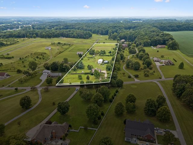 3384 Maxie Jones Rd, Springfield, TN 37172