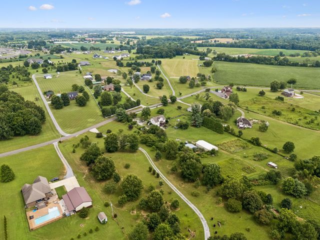 3384 Maxie Jones Rd, Springfield, TN 37172