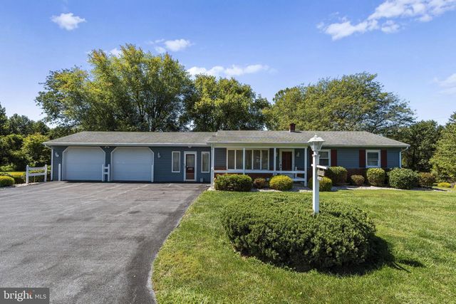 462 SAWMILL RD, New Providence, PA 17560