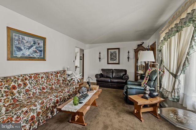 462 SAWMILL RD, New Providence, PA 17560