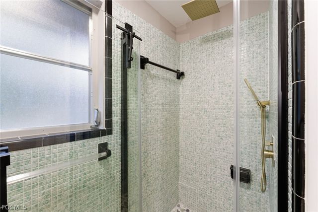 13101 Idylwild RD, Fort Myers, FL 33905