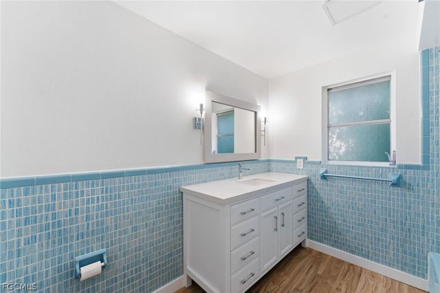 13101 Idylwild RD, Fort Myers, FL 33905