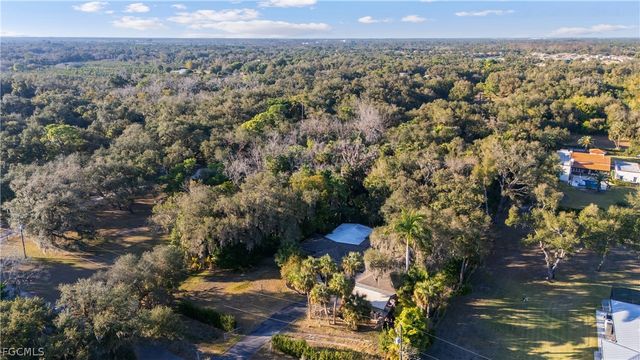 13101 Idylwild RD, Fort Myers, FL 33905