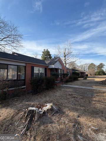 2006 Stonewall Street, Dublin, GA 31021