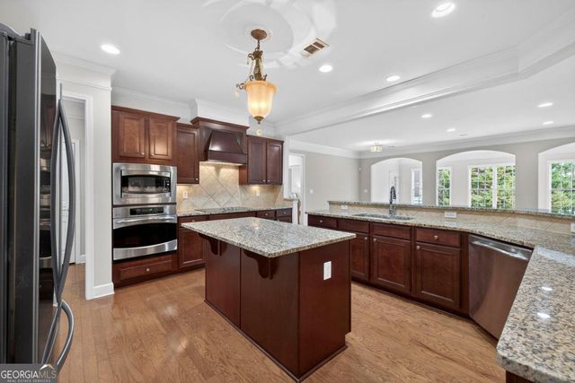 1010 Overlook Cove, Greensboro, GA 30642