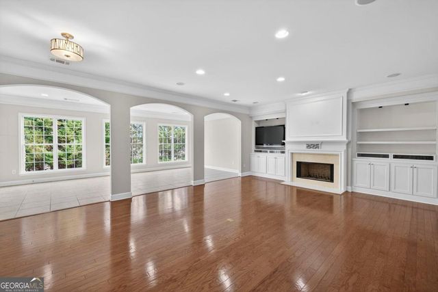 1010 Overlook Cove, Greensboro, GA 30642