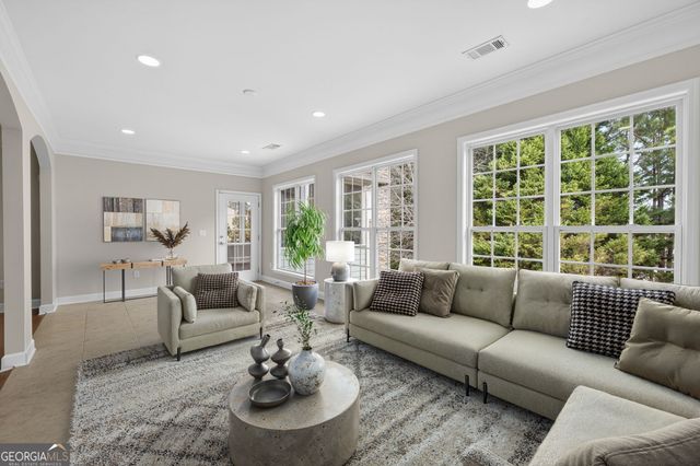 1010 Overlook Cove, Greensboro, GA 30642