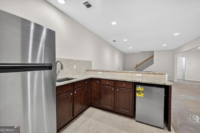 1010 Overlook Cove, Greensboro, GA 30642