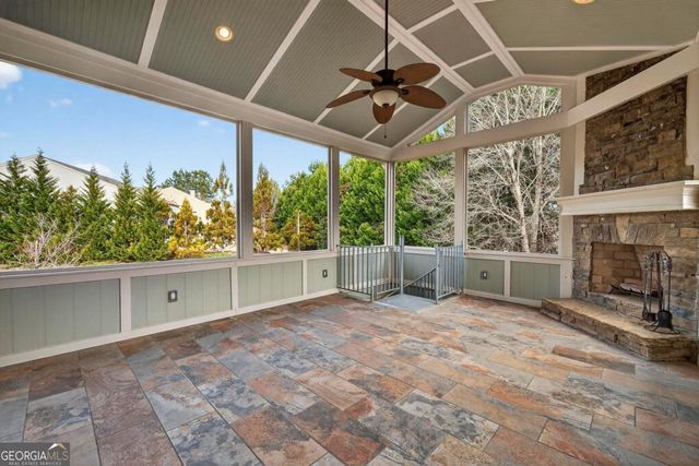 1010 Overlook Cove, Greensboro, GA 30642