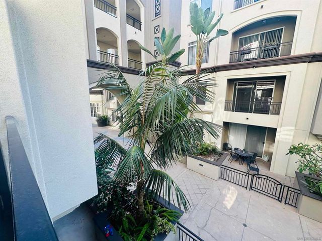 9263 Regents Rd B204, La Jolla, CA 92037