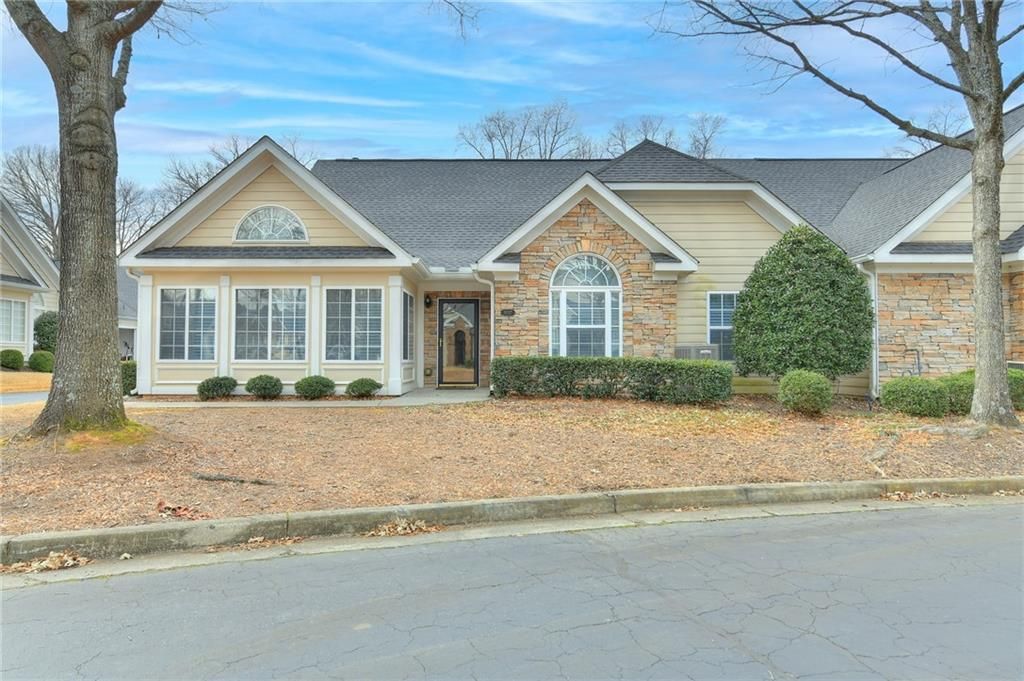 3037 Oakside Circle, Alpharetta, GA 30004