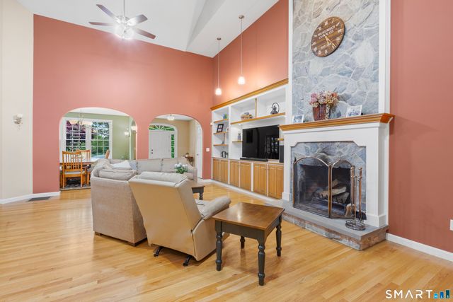 48 Grey Fox Landing, Woodstock, CT 06281