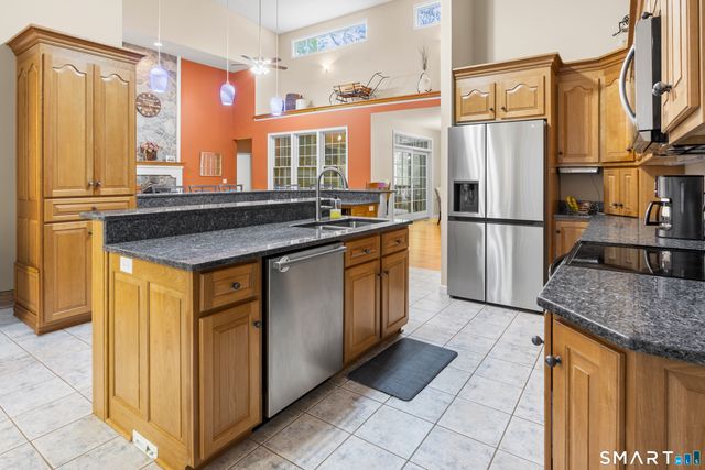 48 Grey Fox Landing, Woodstock, CT 06281