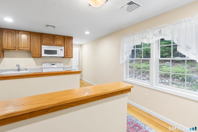 48 Grey Fox Landing, Woodstock, CT 06281