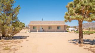 58522 Reche Road, Landers, CA 92285