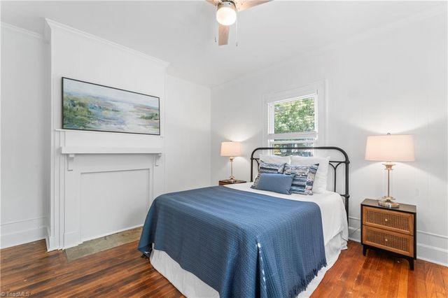 1112 W Webb Avenue, Burlington, NC 27217