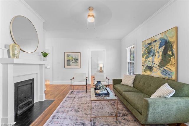 1112 W Webb Avenue, Burlington, NC 27217