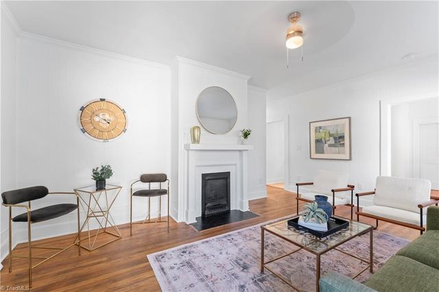 1112 W Webb Avenue, Burlington, NC 27217