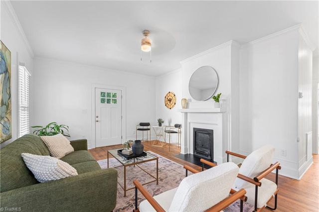 1112 W Webb Avenue, Burlington, NC 27217