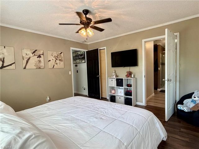 1001 Byrds Curve Road, Elkin, NC 28621