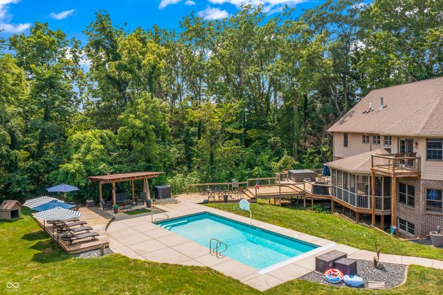 1291 N Blue Spruce Court, Greenfield, IN 46140