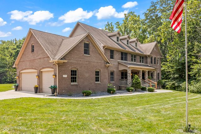 1291 N Blue Spruce Court, Greenfield, IN 46140