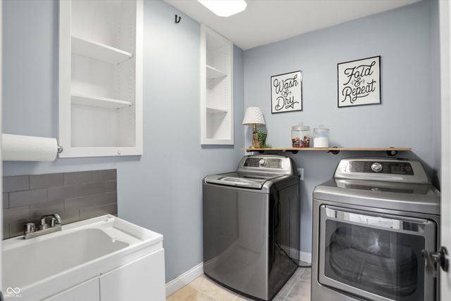 1291 N Blue Spruce Court, Greenfield, IN 46140