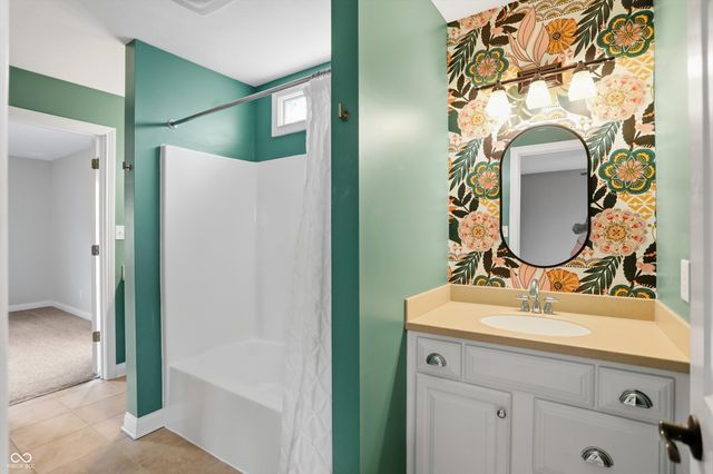 1291 N Blue Spruce Court, Greenfield, IN 46140