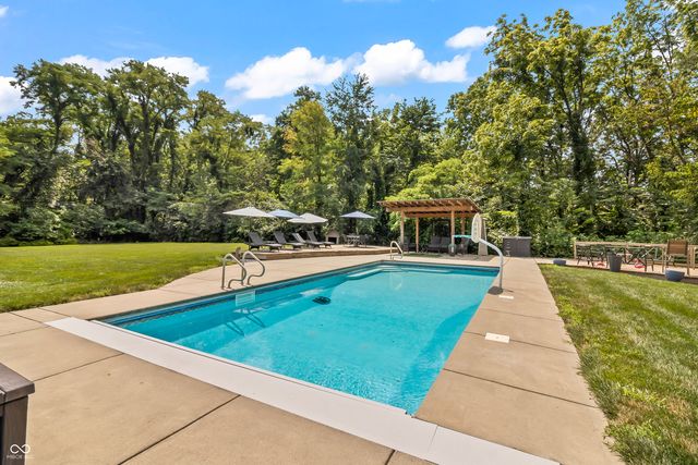 1291 N Blue Spruce Court, Greenfield, IN 46140