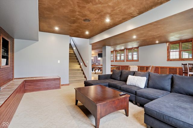 1291 N Blue Spruce Court, Greenfield, IN 46140