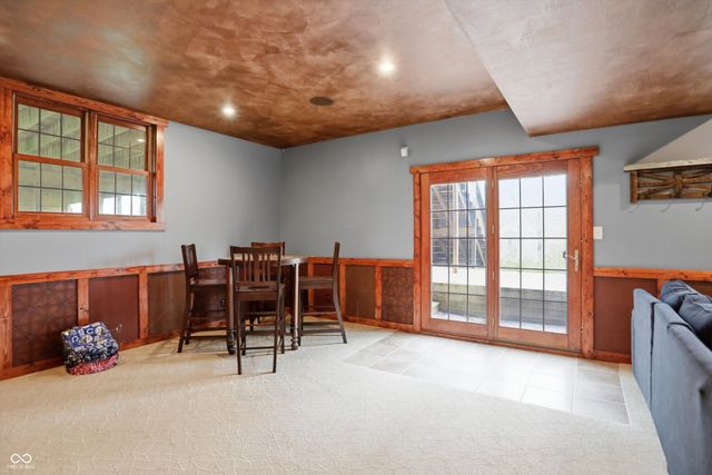 1291 N Blue Spruce Court, Greenfield, IN 46140