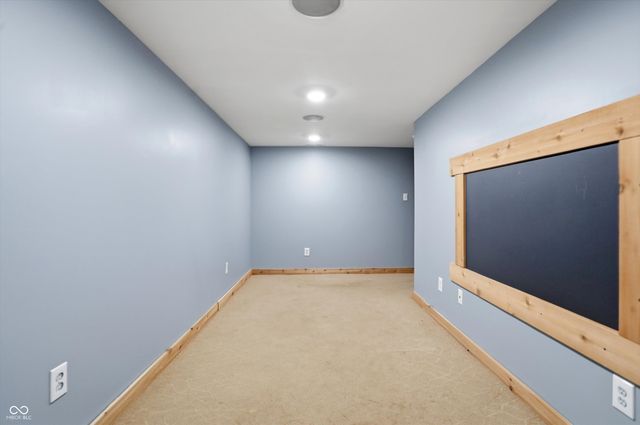 1291 N Blue Spruce Court, Greenfield, IN 46140