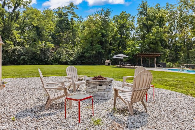 1291 N Blue Spruce Court, Greenfield, IN 46140