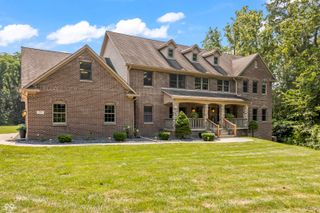 1291 N Blue Spruce Court, Greenfield, IN 46140