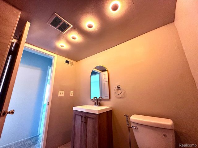 44481 Savery Drive, Canton Charter Township, MI 48187