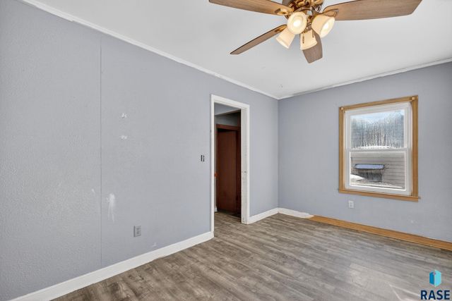 536 S Glendale Ave Avenue, Sioux Falls, SD 57104