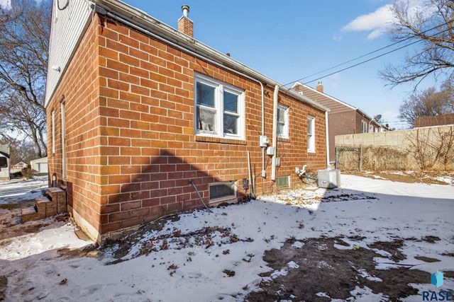 536 S Glendale Ave Avenue, Sioux Falls, SD 57104